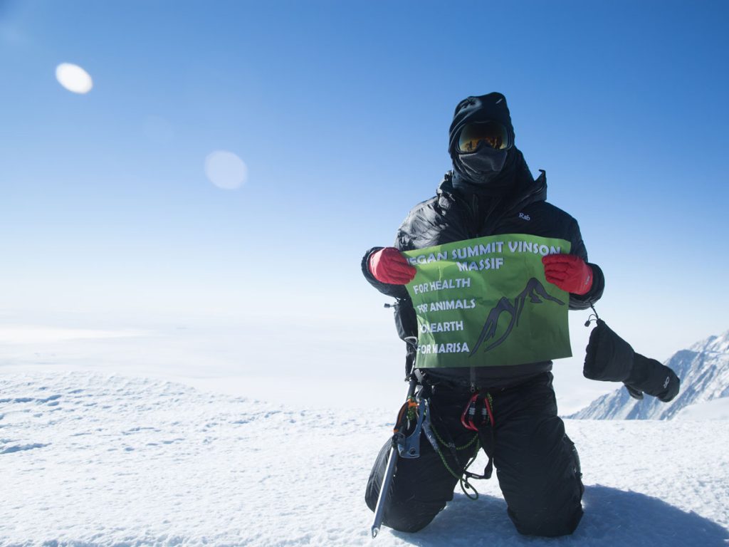 2017-Summit-Mt-Vinson